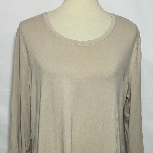 JM Collection 3/4 Sleeve Top - Picture 8 of 10